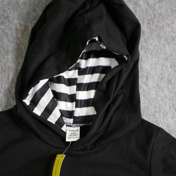 NWT Shein Size 18-24M Onesie Black 'Mama's Boy' Pumpkin' snap button closure - Picture 6 of 14